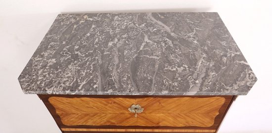 Chiffonnier en Bois Précieux, époque Louis XV – XVIIIe