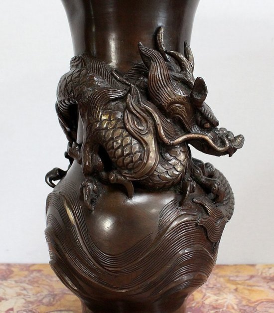 Paire de Vases Japonais en Bronze patiné – 1900