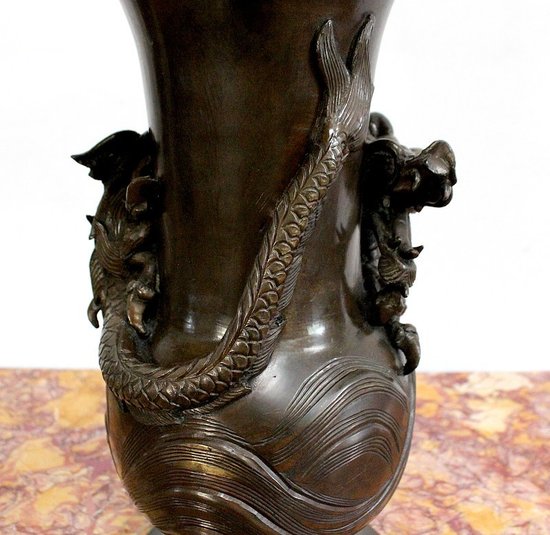 Paire de Vases Japonais en Bronze patiné – 1900