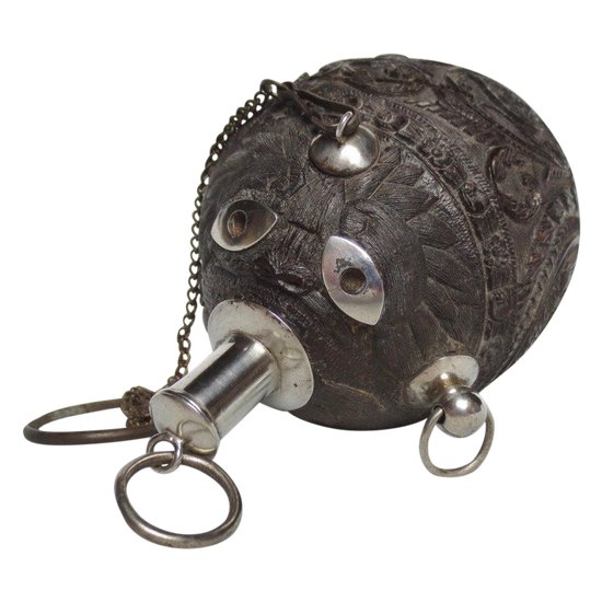 Powder flask End Of The 18th Century.