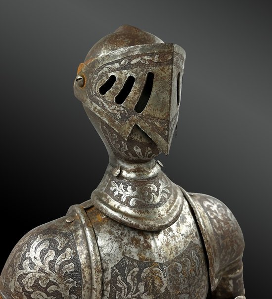 MASTERY ARMOR - European work - 19th century