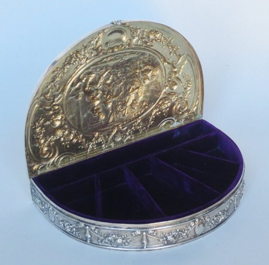 Scatola per gioielli, argento sterling.