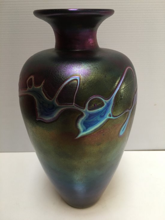 R. HILD ART KLAN vase circa 1920 (LOETZ)