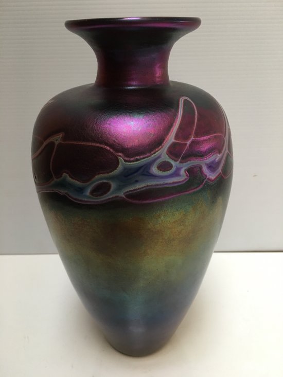 R. HILD ART KLAN vase circa 1920 (LOETZ)