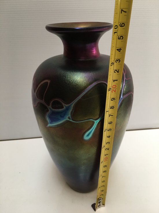 R. HILD ART KLAN vase circa 1920 (LOETZ)