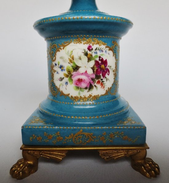 Porcelain Cassolettes, Attributed to Jacob Petit.