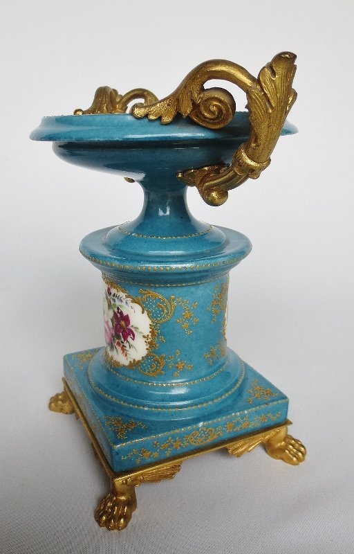 Porcelain Cassolettes, Attributed to Jacob Petit.