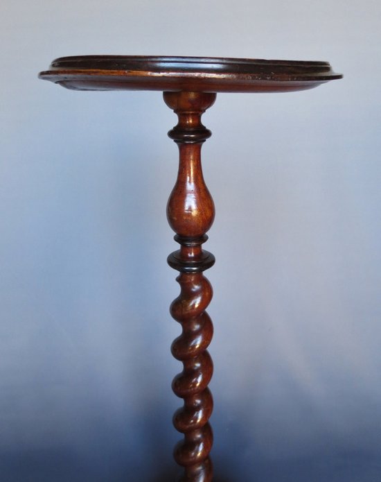 Sellette Porte Lumière, 17th century.
