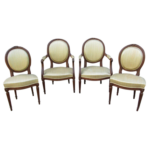 Mobilier De Salon