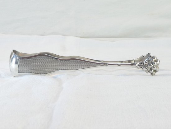 Sugar tongs in STERLING SILVER, 19th century, goldsmith Paul MASSAT