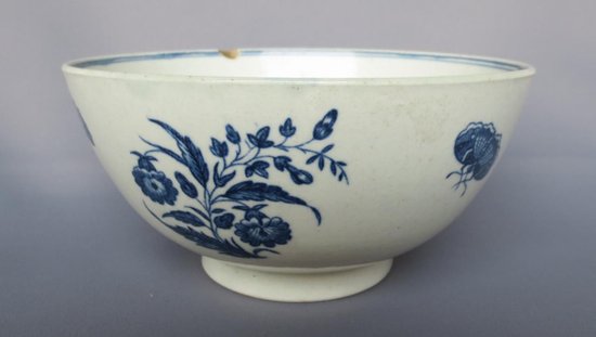 Porcelain From Caughley 18th Century.