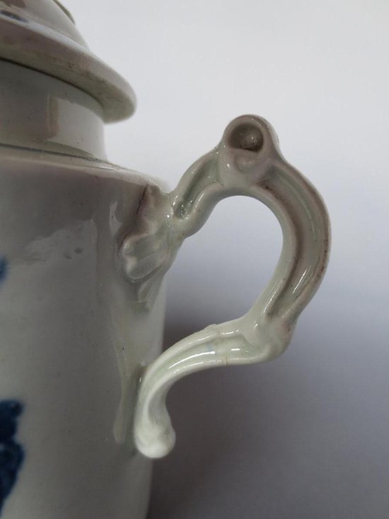 Porcelain From Caughley 18th Century.