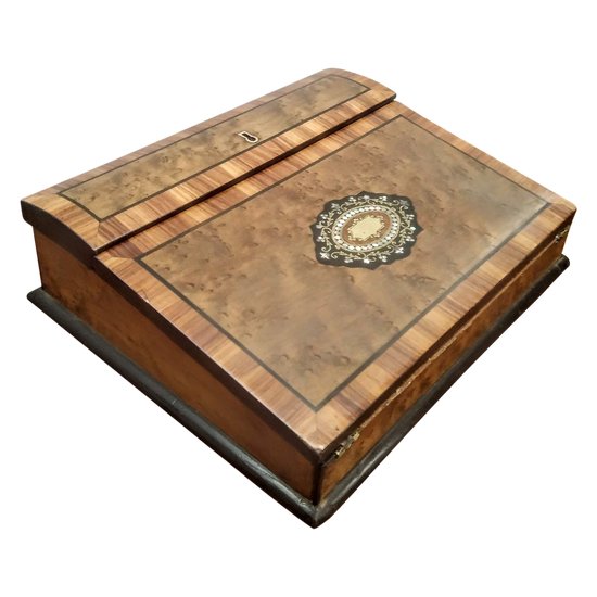 Writing board