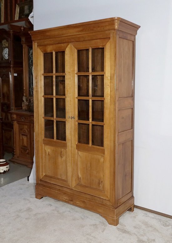 Armoire-Bibliothèque en Merisier Massif – fin XIXe