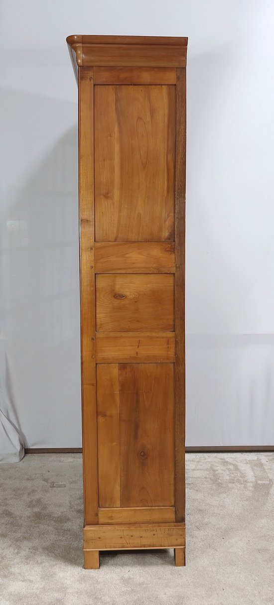 Armoire-Bibliothèque en Merisier Massif – fin XIXe