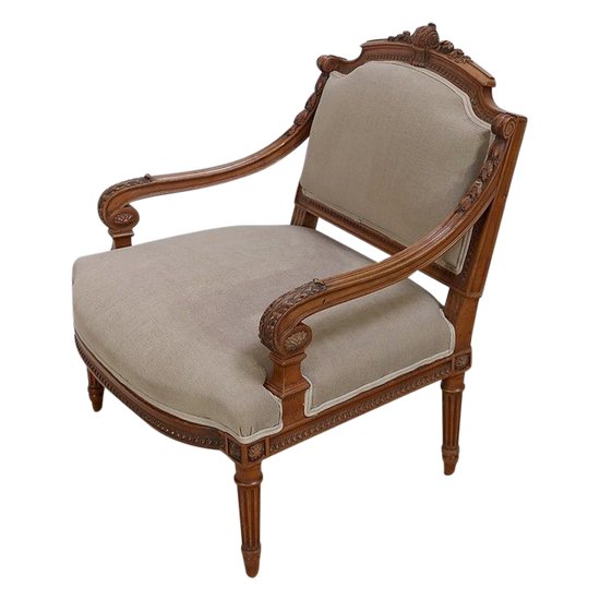 Fauteuil bas en Noyer massif, style Louis XVI – fin XIXe