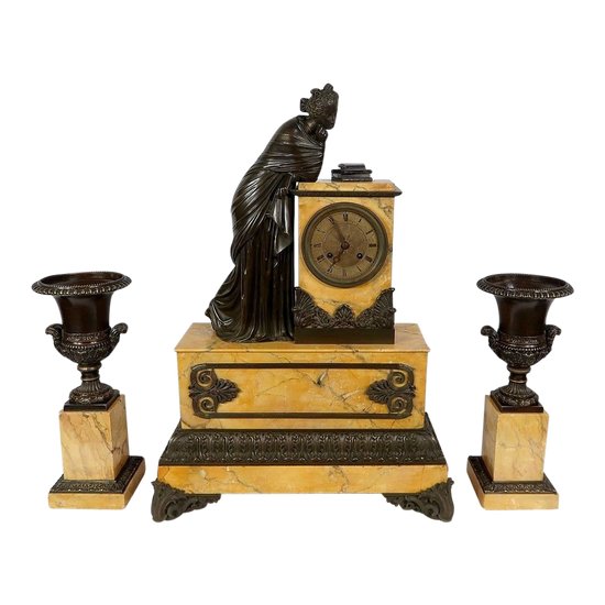 Important Yellow Sienna Marble Mantel Set with patinated bronze, Empire period - Early 19th century