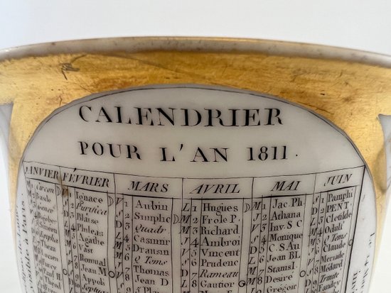 Alte Tasse mit Kalender von 1811 aus Pariser Porzellan Napoleon Empire