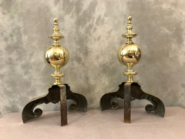 Pair of important polished brass andirons from the 19th century Dutch model