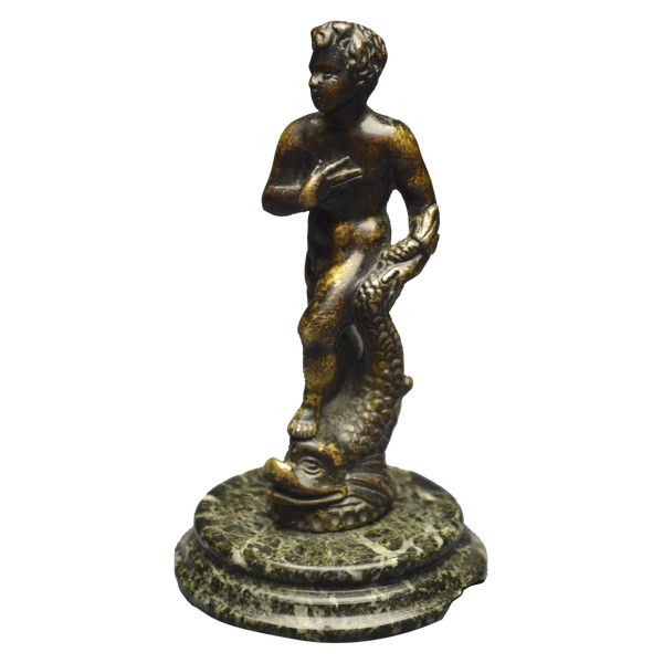 Italia, periodo rinascimentale, XVI secolo, Satuetta in bronzo raffigurante un giovane con delfino