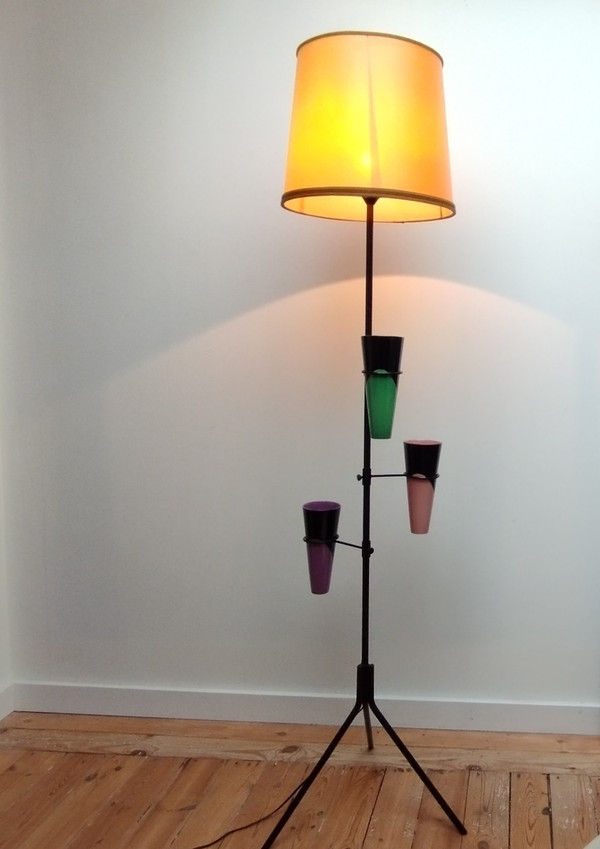 Lampadaire porte plante en fer forgé circa 1950