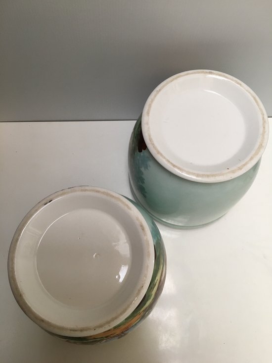 Pair of ORIENTALIST cachepot in OLD PARIS