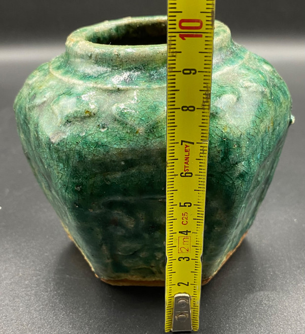 SMALL GINGER POT XIXTH CENTURY