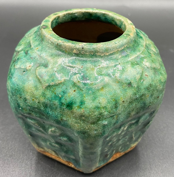 SMALL GINGER POT XIXTH CENTURY