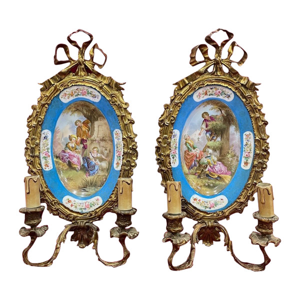 Imponente coppia di appliques in bronzo dorato Porcellana di Sèvres XIX sec.
