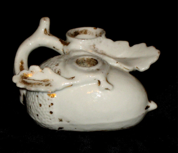 Encriers en porcelaine de Paris époque 19ème ensemble de 9 pièces