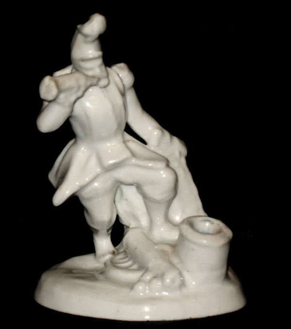 Encriers en porcelaine de Paris époque 19ème ensemble de 9 pièces