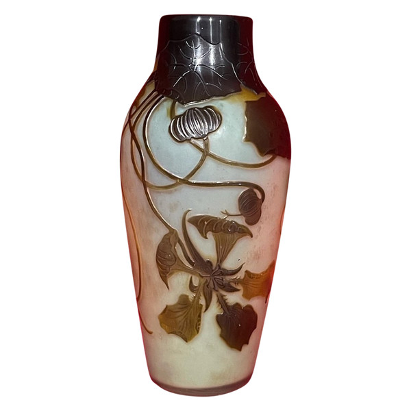 Paul Nicolas Vase aus silberner Glaspaste