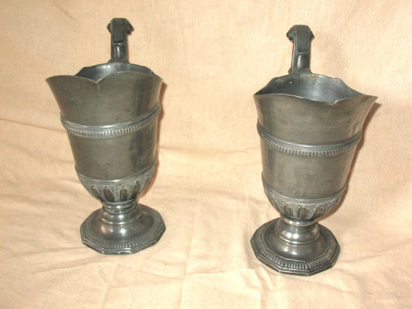 Pair of pewter hanaps from the early 20th century in Renaissance style