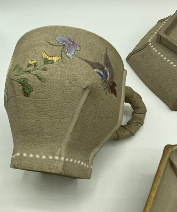 PAIRE DE TASSE EN TERRE CUITE 