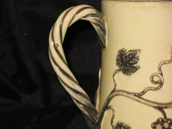 Pot à bière en faïence de Langeais époque 19ème