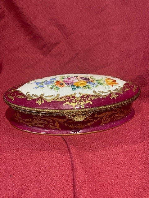 Scatola Bonbonnière Porcelaine De Paris Design Camille Le Tallec 1906-1991