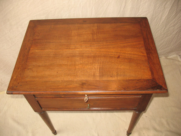 Small Louis XVI style walnut chiffonier table stamped 19th century