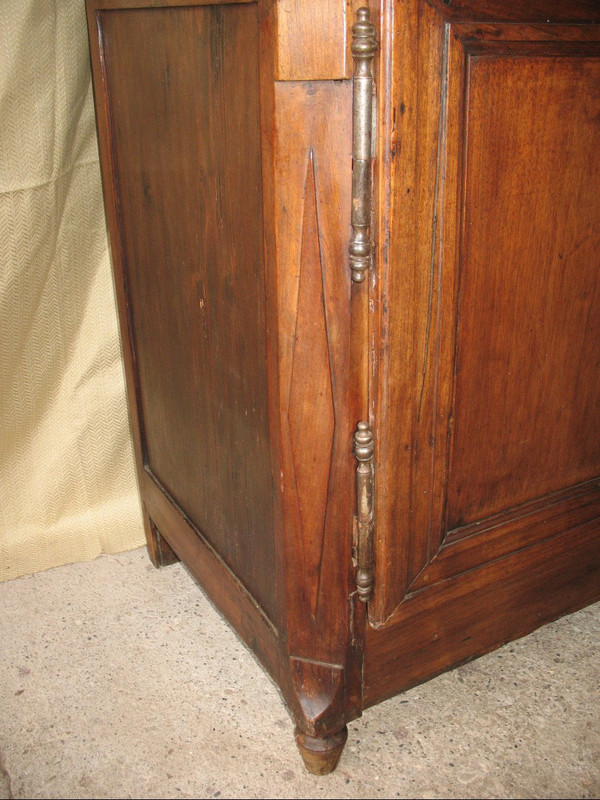 Walnut buffet 2 bodies of presentation 18th century