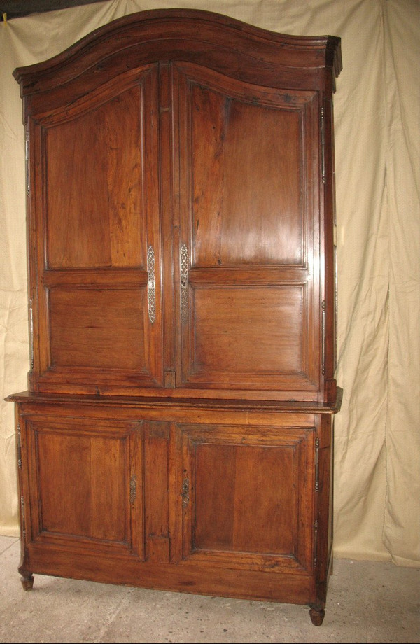 Walnut buffet 2 bodies of presentation 18th century