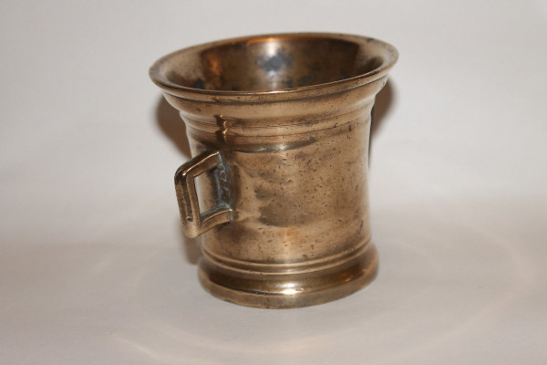 Petit mortier à onguent en bronze époque 17ème