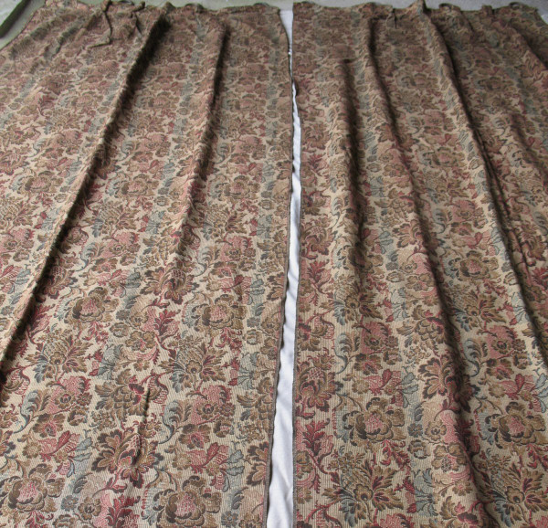 Pair of door hanging curtains in woven Jacquard floral pattern Louis XIII style late 19th