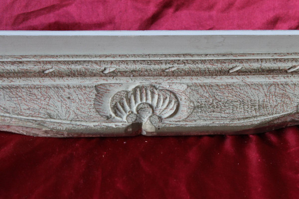Large Montparnasse frame in carved wood 117 x 67 cm