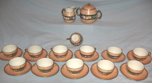 Teeservice aus Pariser Porzellan im Art-déco-Stil