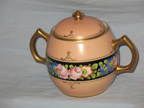 Teeservice aus Pariser Porzellan im Art-déco-Stil