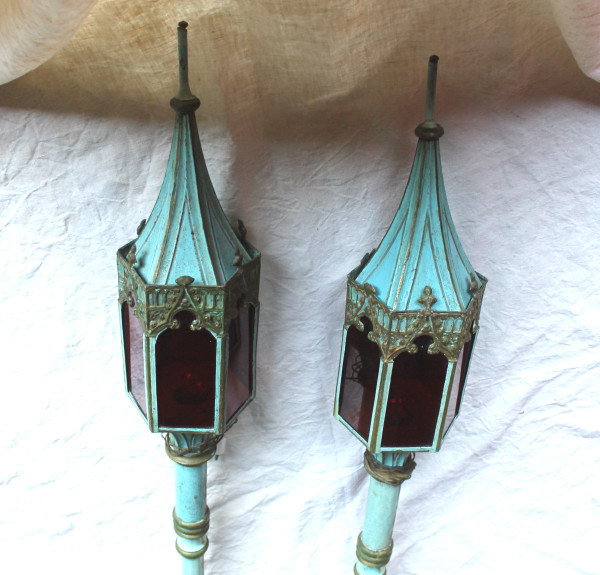 Pair of processional lanterns in the style of Venice, 19th century Gothic style
