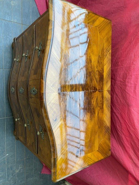 Commode Alsacienne Galbée XVIII Eme Marqueterie