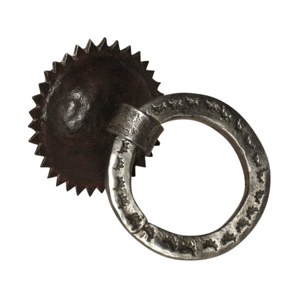 Heurtoir marteau de porte en fer forgé époque 17ème