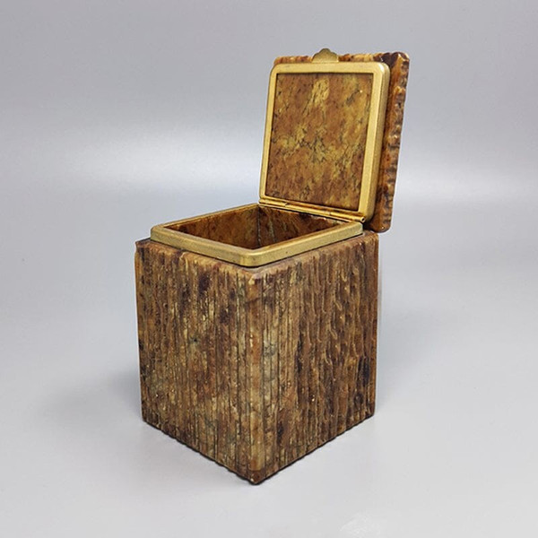 1960 Beautiful brown alabaster box. Handmade. Made in Italy