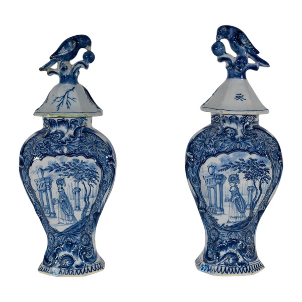 Pair of Earthenware Lidded Vases, Delft Style - Mid-19th Century