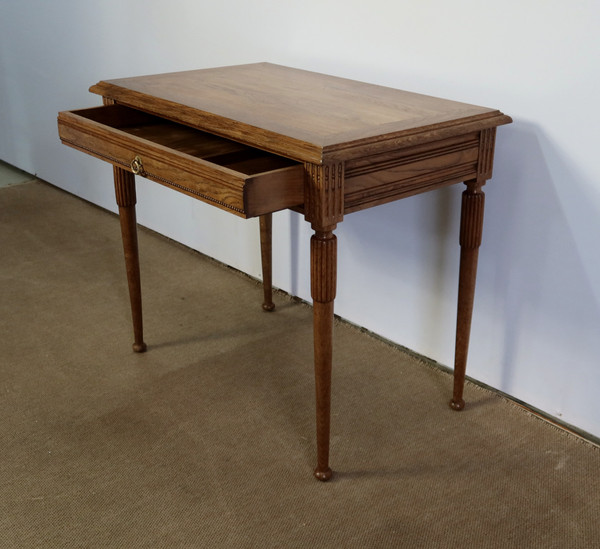 Table Bureau en Chêne massif, goût Louis XVI – 1900